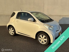 Toyota iQ - 1.0 VVTi 3-DEURS AIRCO APK 15/09/2027