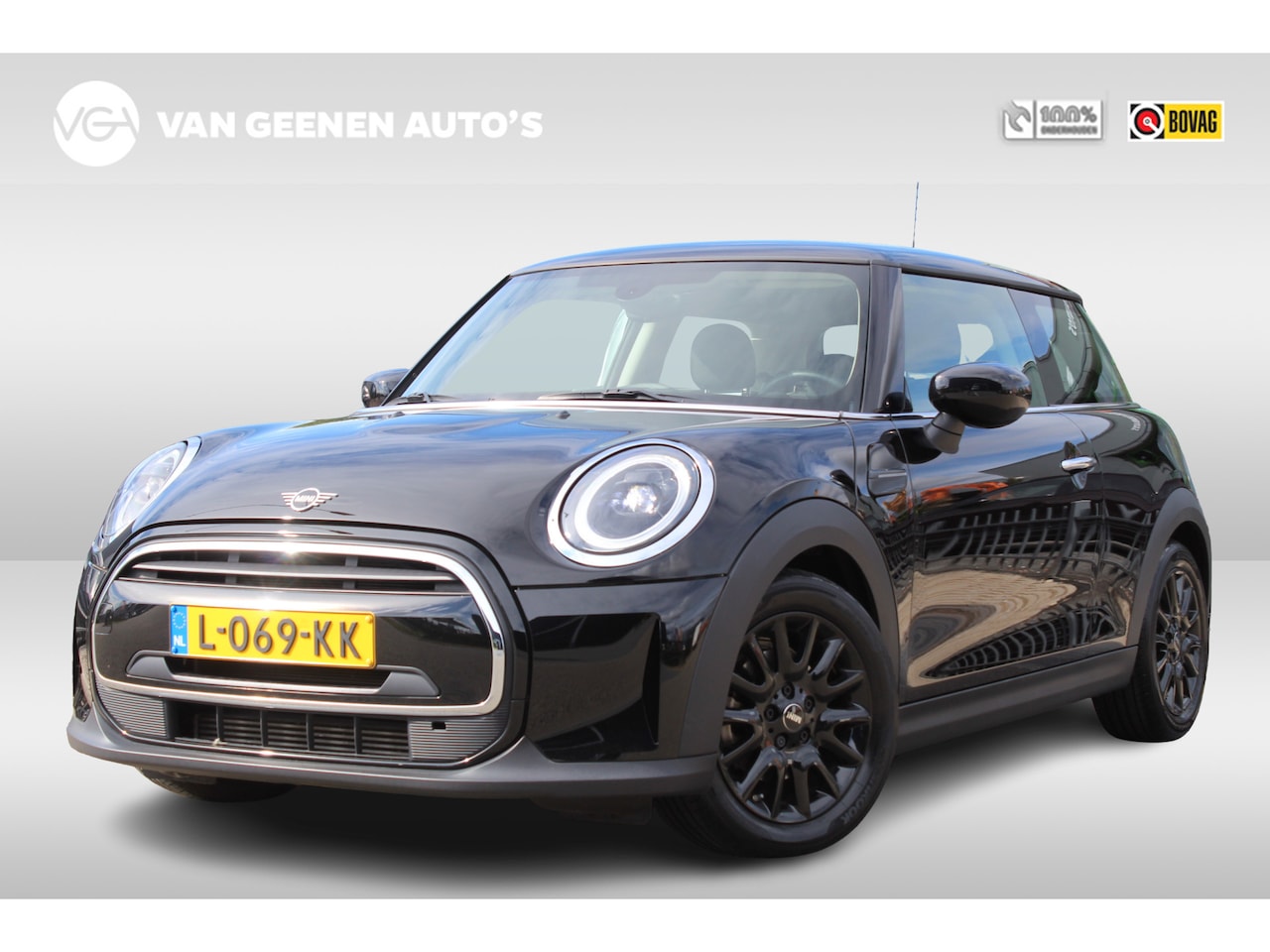 MINI One - 1.5 One Cooper First Essential - AutoWereld.nl