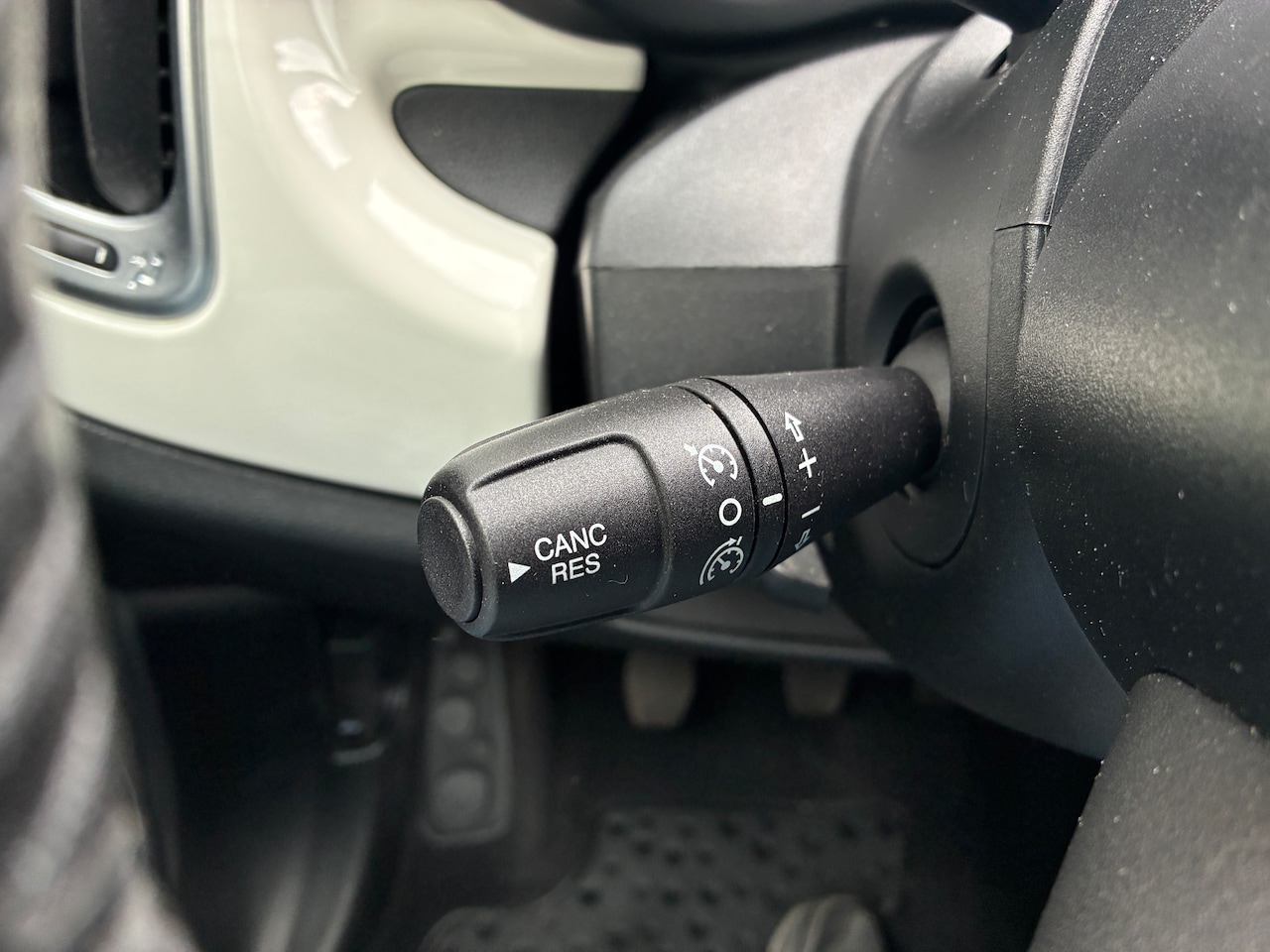 Fiat 500 L - 1.4-16V Easy Airco Nieuwe Distributie/Banden/Remmen