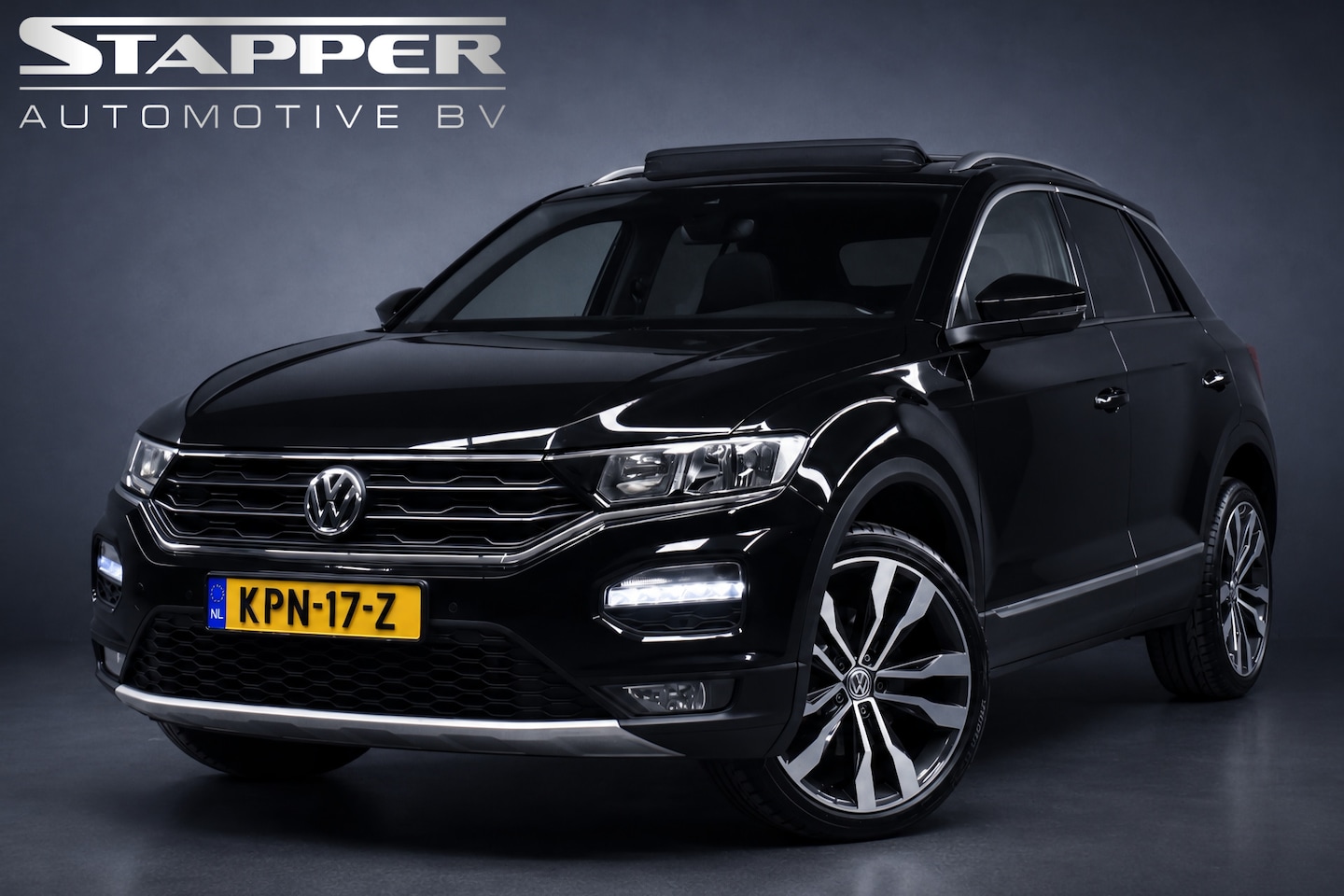 Volkswagen T-Roc - 1.5 TSI 150pk Automaat Sport Pano/Virtual/Navi/Climate/Stoelverw./Adap-Cruise/Pdc/Lmv19" - AutoWereld.nl
