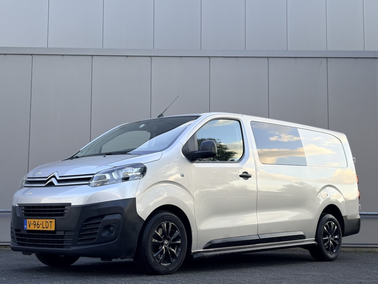 Citroën Jumpy - 2.0 BlueHDI - dubbel cabine - airco - navi - MARGE! - AutoWereld.nl