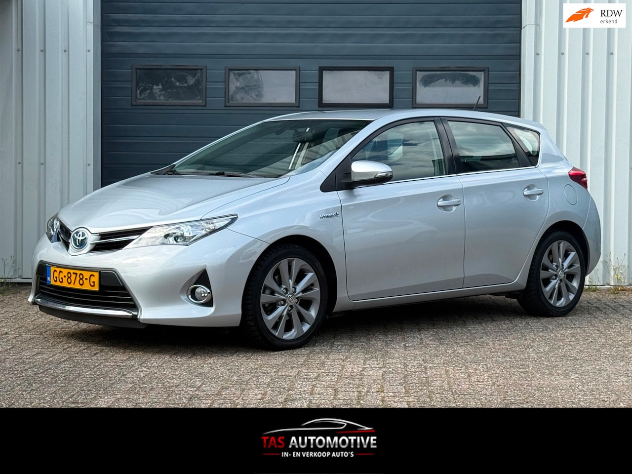 Toyota Auris - 1.8 Hybrid Lease NAVI / CRUISE / CLIMA - AutoWereld.nl