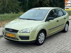 Ford Focus - 1.6-16V Ambiente 5-deurs Airco Trekhaak Apk 2027