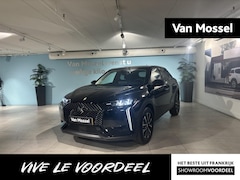DS 3 - 3 1.2 Hybrid 136 Edition France | 360 vision | Stoelverwarming | Alcantara | Apple Carplay