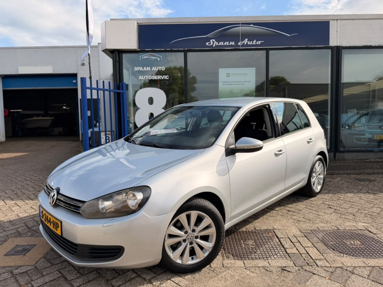 Volkswagen Golf Variant - 1.2 TSI Trendline BleuMotion | AIRCO | CARPLAY | 5-DEURS | STOELVERW. - AutoWereld.nl