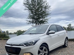 Hyundai i20 - 1.2 |Cruise|Airco |LM Velgen| 5-DRS | 69.170KM