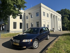 Volvo V70 - 2.4 Edition II, SINDS 2011 1 EIGENAAR