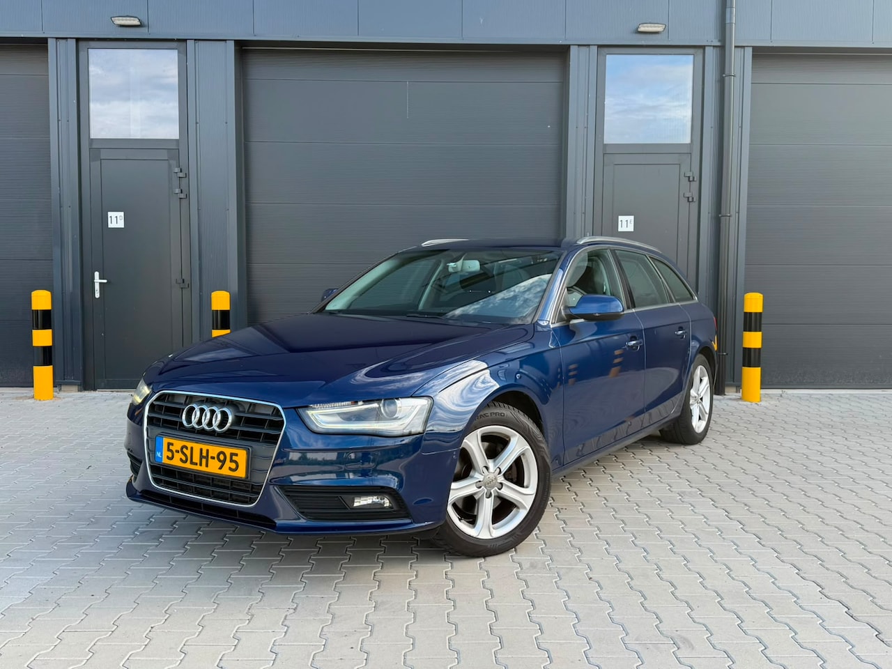 Audi A4 Avant - 1.8 TFSI Business Edition sport mode - AutoWereld.nl