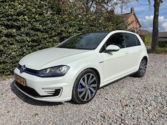 Volkswagen Golf - 1.4 TSI GTE Phev Hybrid GTE Leder/Pano dak