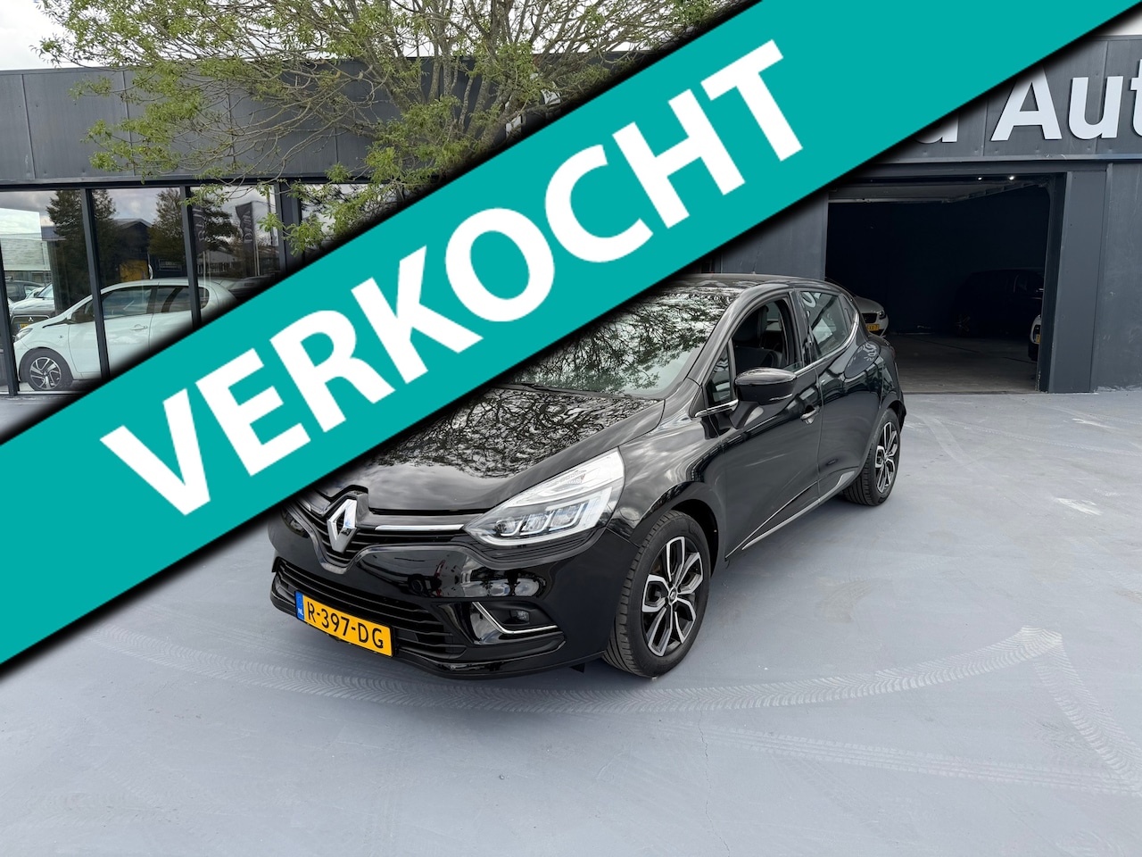 Renault Clio - 0.9 TCe Bose/Airco/Navi/Cruise/trekhaak/volledig onderhouden/ 12 maanden garantie - AutoWereld.nl