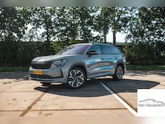 Skoda Kodiaq - 1.5 TSI PHEV Sportline | PANO | TREKHAAK | 20" VELGEN | STEEL GREY