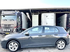 Volkswagen Golf - 1.0 TSI 110pk 6-bak Life Edition 5drs - nap - virtual - carplay - front + line assist - sf