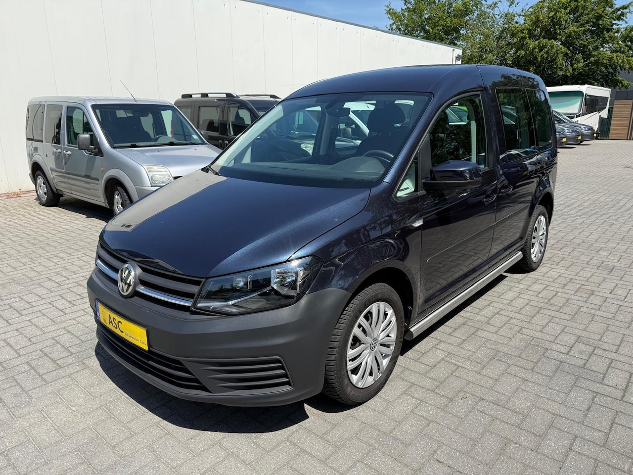Volkswagen Caddy - 1.4 TSI Rolstoelauto Rolstoel voorin - Zelfrijder of meerijder - Uniek ! - AutoWereld.nl