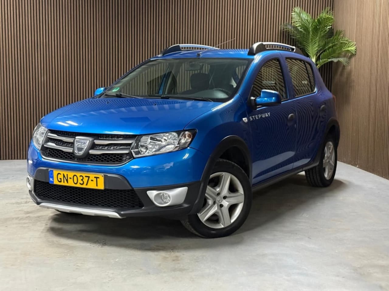 Dacia Sandero Stepway - 0.9 TCe Lau. - AutoWereld.nl