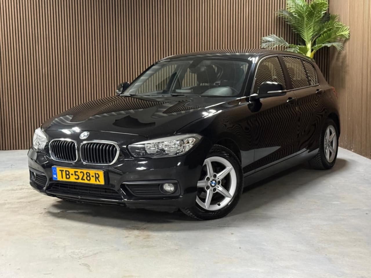 BMW 1-serie - 116i Sport 116i Sport - AutoWereld.nl