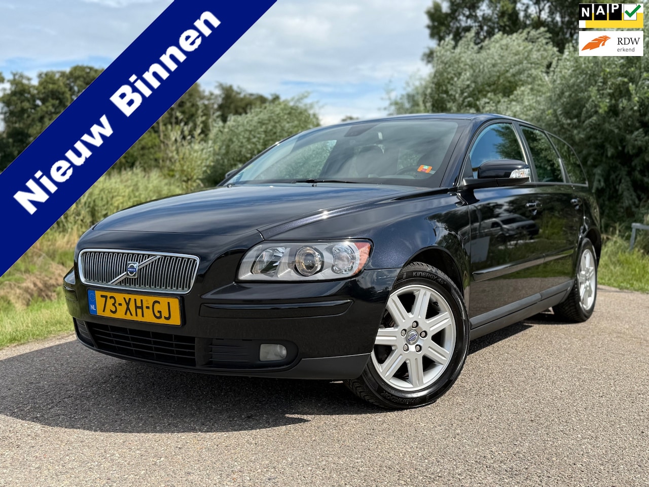 Volvo V50 - 2.0 Edition II / Airco / Cruise Control / Trekhaak - AutoWereld.nl