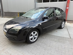 Ford Focus - 1.6-16V Futura NAP