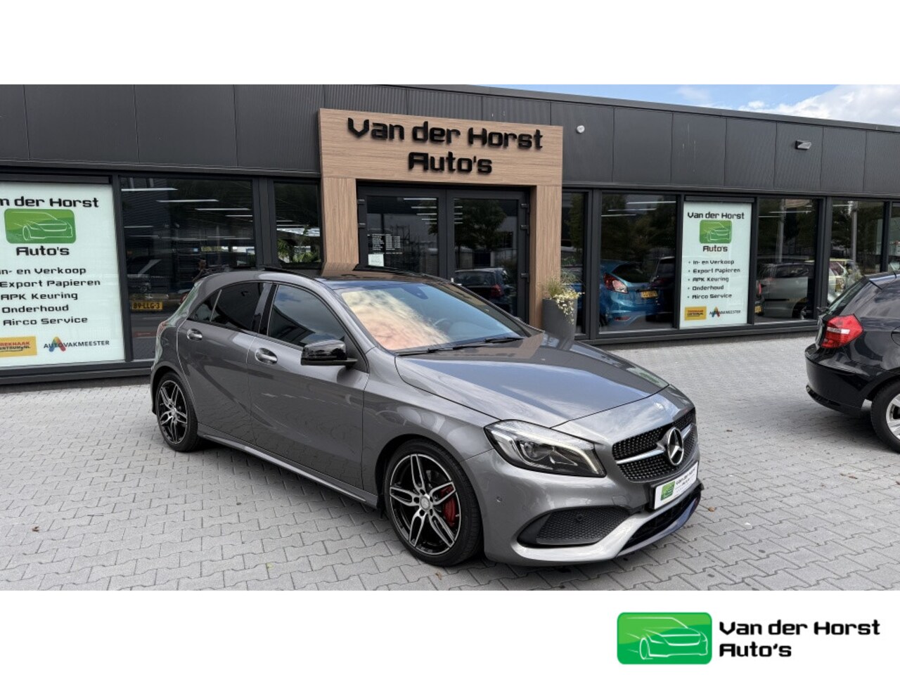 Mercedes-Benz A-klasse - 180 Automaat Pano dak carplay - AutoWereld.nl