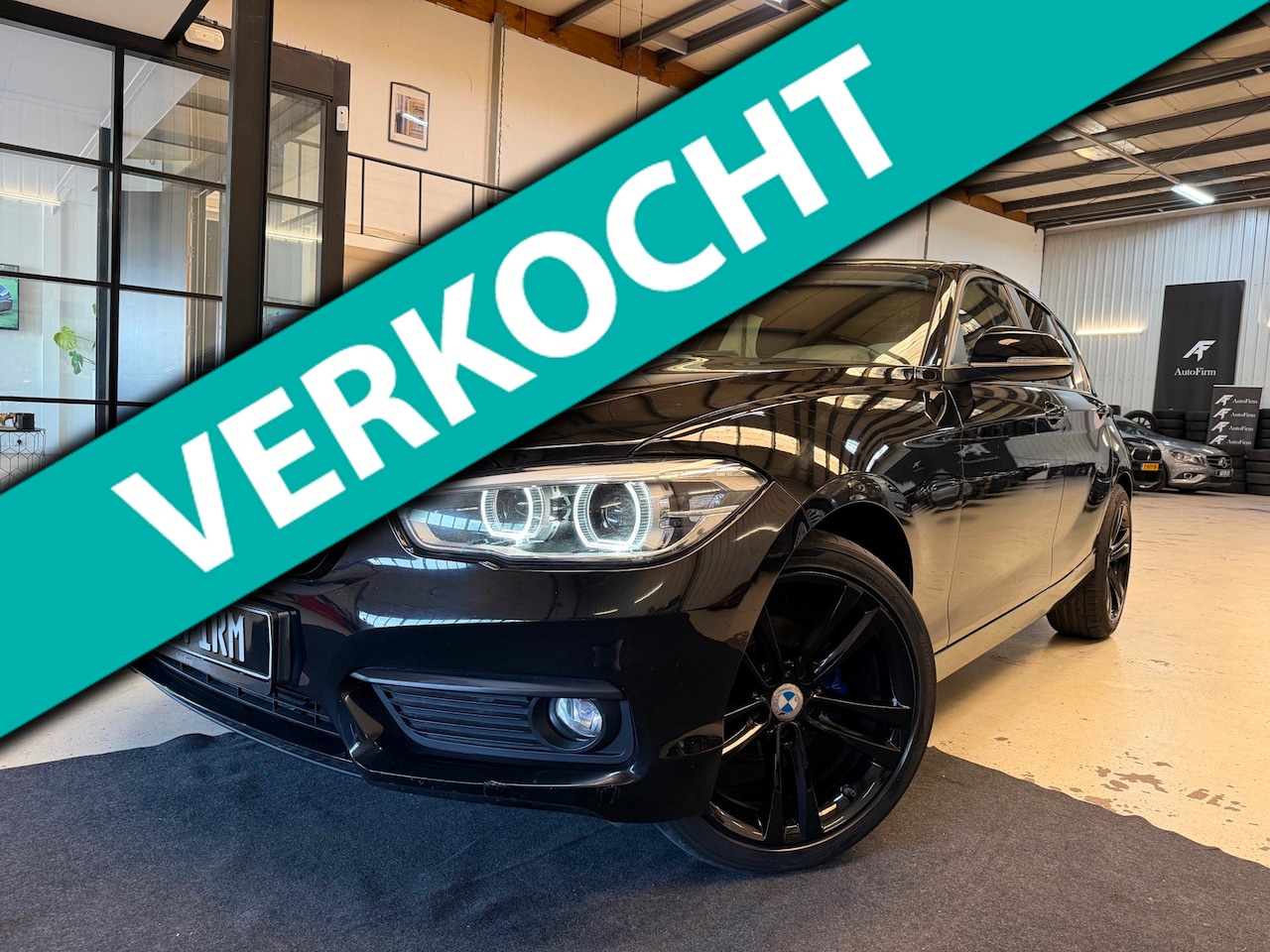 BMW 1-serie - 116i Garantie mogelijk Dealer onderhouden Black Edition Navi Cruise Control Bluetooth verb - AutoWereld.nl
