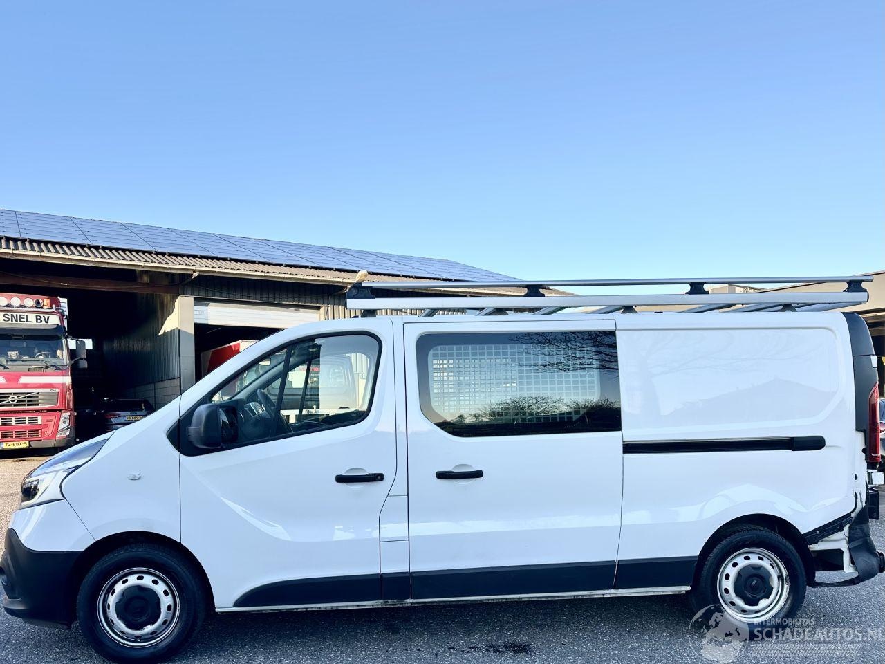 Renault Trafic - 2.0 dCi 120pk 6-bak L2/H1 Comf euro.6 - 1e eig - nap - 2x schuifdeur - navi - airco - crui - AutoWereld.nl