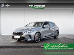BMW 1-serie - 120 M Sport Pro Glazen Schuifdak | Harman Kardon | Driving Assistant Plus | Stuurwielrand