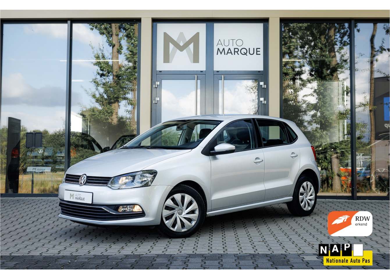 Volkswagen Polo - 1.2 TSI 90PK DSG Aut. | Comfortline | Airconditioning | Bluetooth | Cruise Control | Midde - AutoWereld.nl