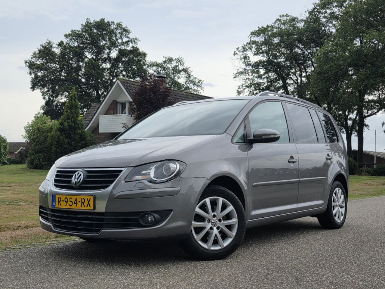 Volkswagen Touran - 1.4 TSI Trendline 1.4 TSI Trendline - AutoWereld.nl