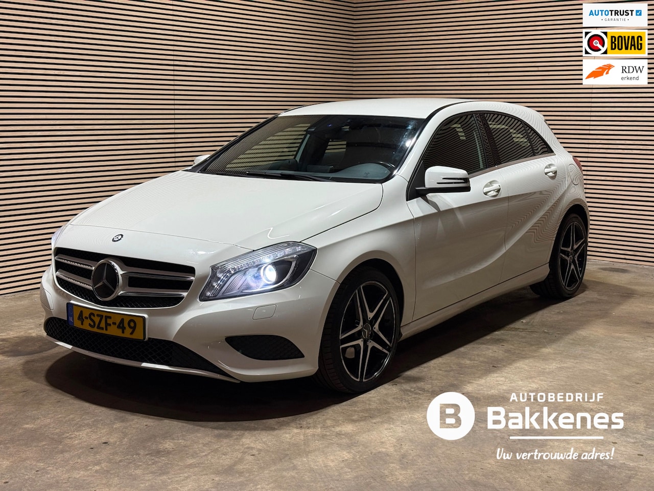 Mercedes-Benz A-klasse - 180 Prestige | AMG-pakket | Leder | Automaat - AutoWereld.nl