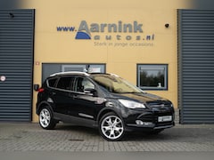 Ford Kuga - 1.6 150 pk Titanium Trekhaak, navigatie, lederen bekleding, winterpack