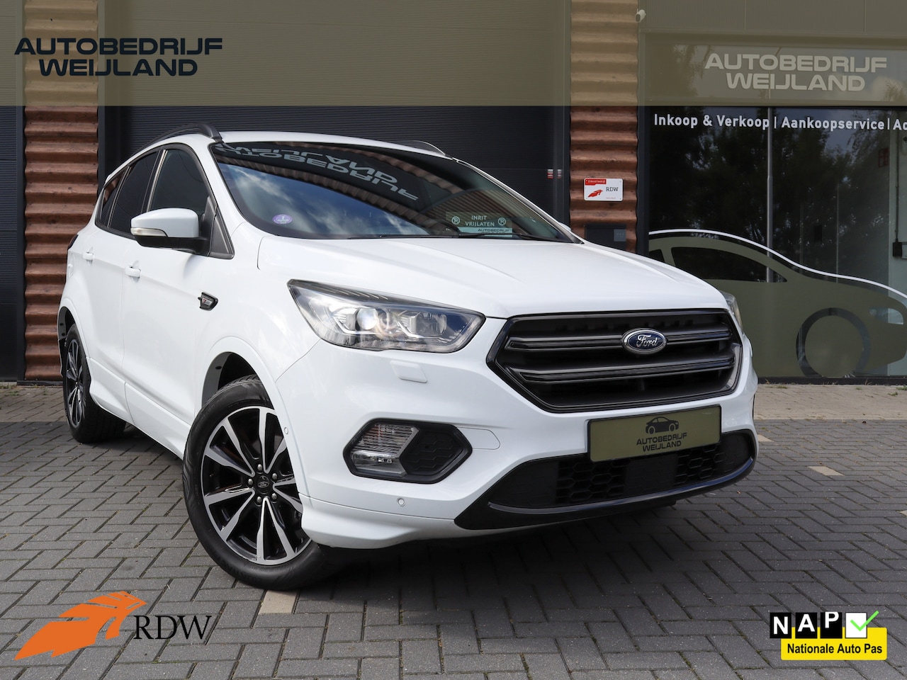 Ford Kuga - 1.5 EcoBoost ST Line Trekhaak 1800kg I ST-line I PDC I Camera I Leer I NL-auto I 18" I tre - AutoWereld.nl