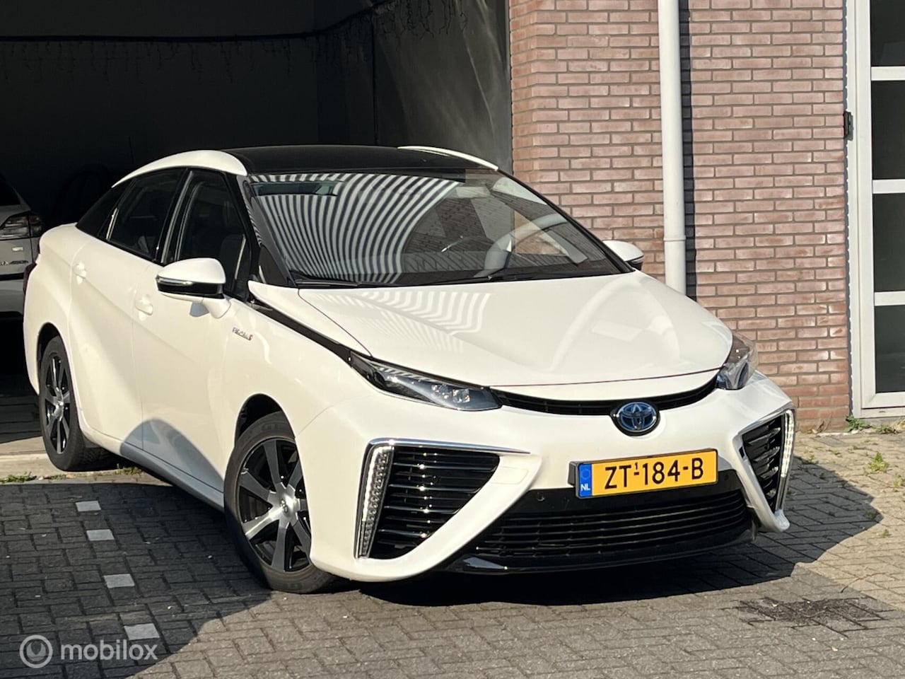 Toyota Mirai - FCV Executive Waterstof Bouwjaar 2019 Leder, Navi, Camera, Cruis C, volle opties! Dealer o - AutoWereld.nl