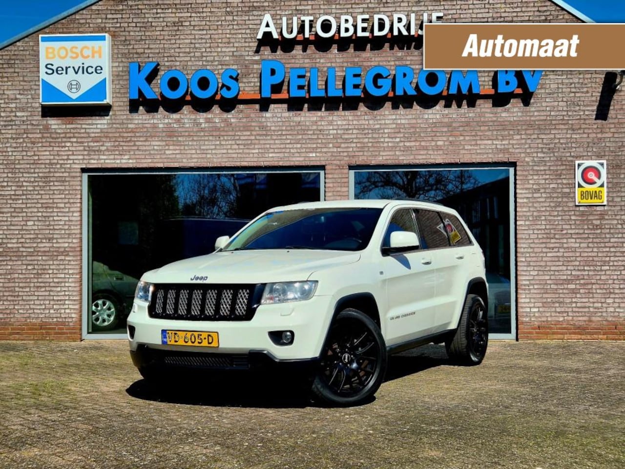 Jeep Cherokee - Grand Cherokee/ 4x4  V6   AUTOMAAT - AutoWereld.nl
