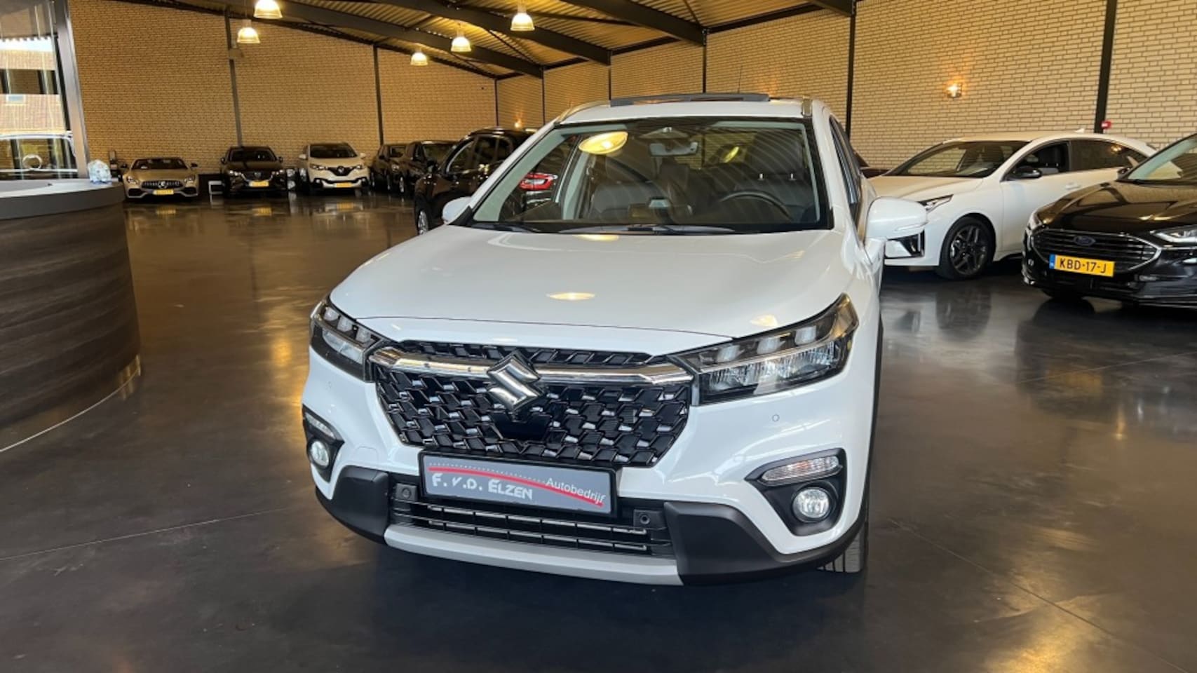 Suzuki S-Cross - 1.4 Boosterjet Style Smart Hybrid  360 camara  Adaptieve C - AutoWereld.nl