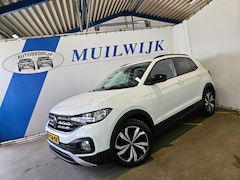 Volkswagen T-Cross - 1.0 TSI Life Business / 110PK / Trekhaak / Clima / NL Auto
