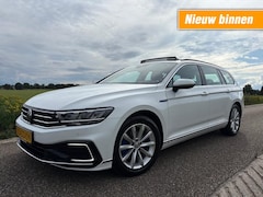Volkswagen Passat - 1.4 TSI GTE / BUSSINESS / PANO / NETTE STAAT / VOL