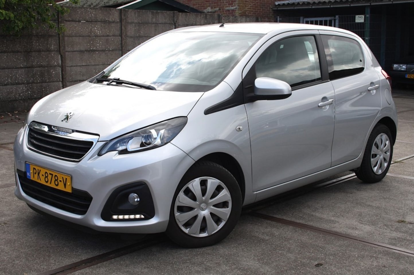 Peugeot 108 - 1.0 e-VTi Active / NAP / Airco / Ondh. Voll. - AutoWereld.nl