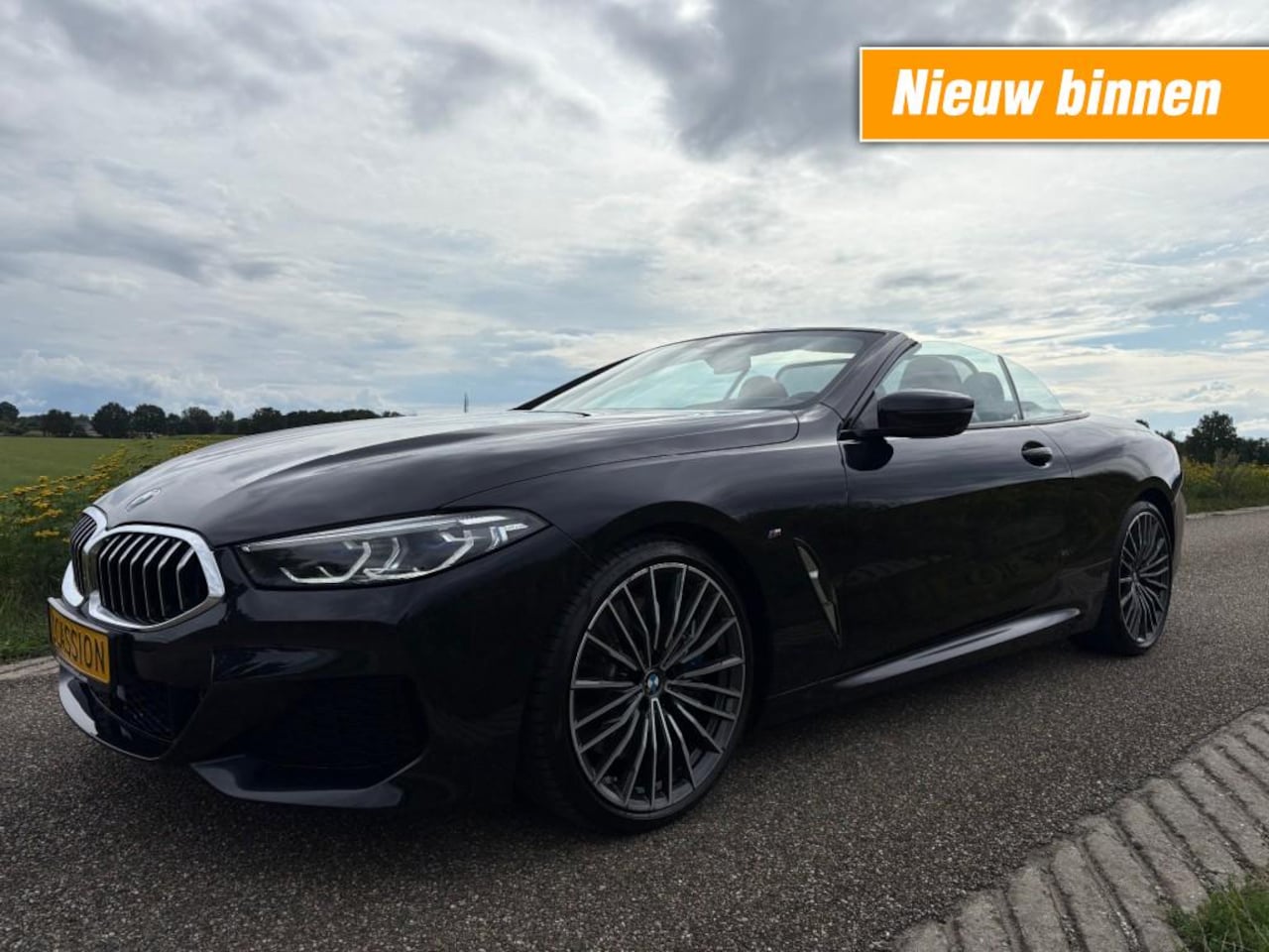 BMW 8-serie - High Executive M SPORT / HUD / KEYLES / CRYSTAL - AutoWereld.nl