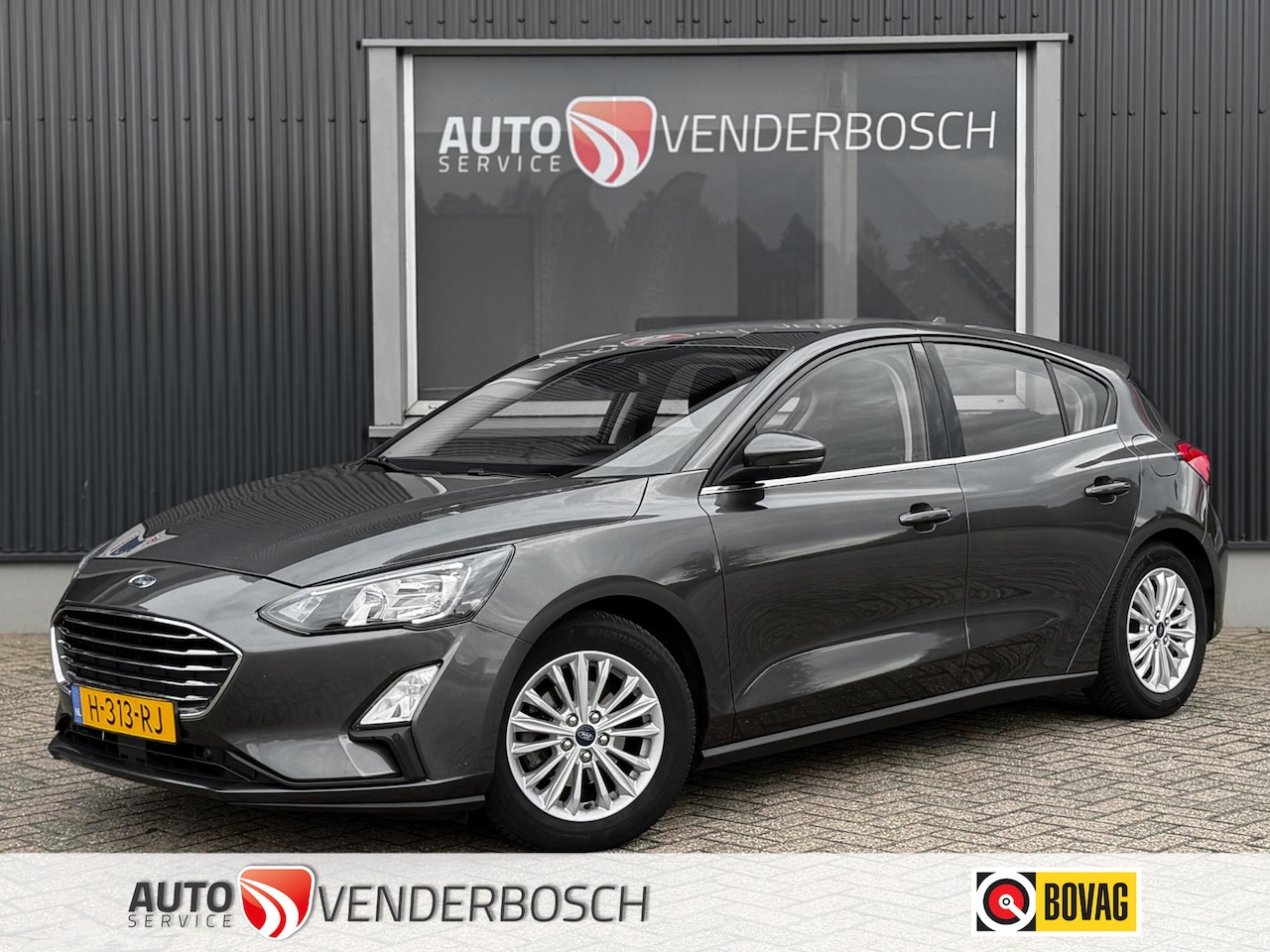 Ford Focus - 1.0 EcoBoost Titanium Business 125pk | Clima | Keyless | Trekhaak - AutoWereld.nl