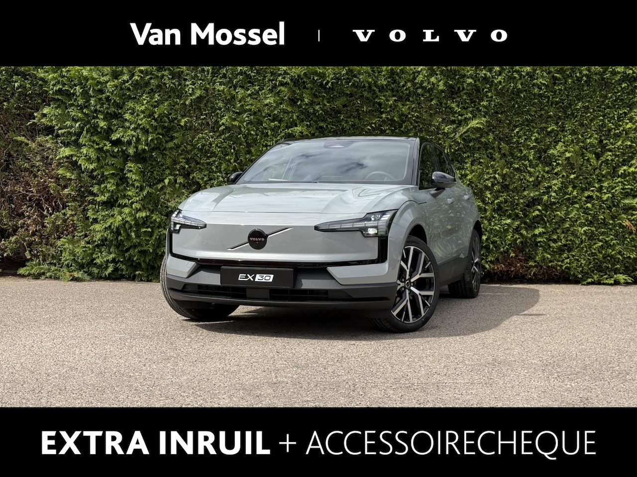 Volvo EX30 - Single Motor Ext Range Ultra Black Ed Euro 69 kWh | Panoramadak | 360 camera | Harman Kard - AutoWereld.nl