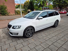 Skoda Octavia Combi - 1.2 TSI AUTOMAAT Businessline NW APK