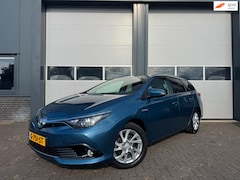 Toyota Auris - 1.8 Hybrid Executive Keyless Parkeercamera