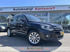 Volkswagen Tiguan - 1.4 TSI Sport&Style /cruise control/airco/trekhaak/100% dealer onderhouden en is in nieuws