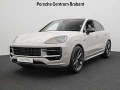 Porsche Cayenne Coupé - E-Hybrid Black Edition