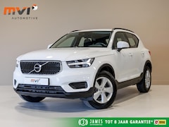 Volvo XC40 - 1.5 T2 Momentum Core 129pk / Achteruitrijcamera / Trekhaak / cruise control / Navigatie /