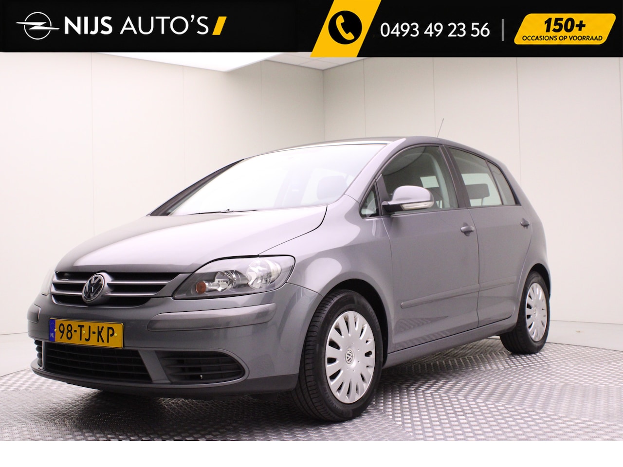 Volkswagen Golf Plus - 1.6 FSI Optive | incl. nw APK | automaat | trekhaak | climate control | radio cd - AutoWereld.nl