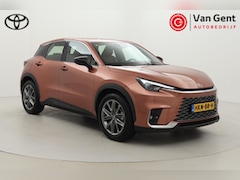 Lexus LBX - 1.5 Relax 2WD | Dodehoek detectie | Leder | Stoel-/stuurverwarming | Mark Levinson | 360 c