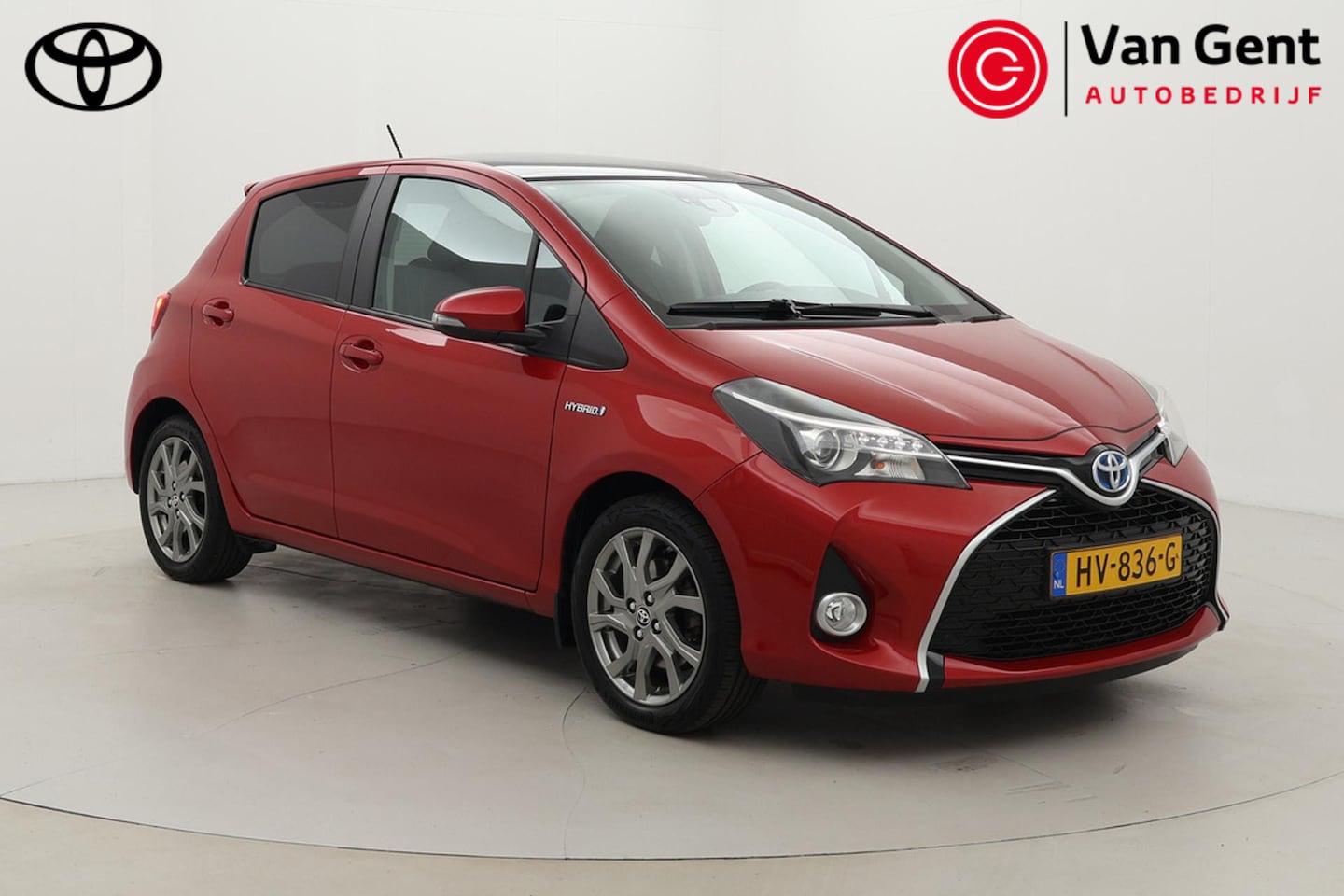 Toyota Yaris - 1.5 Hybrid Dynamic | Origineel NL | Panoramadak | Fietsensteun | Keyless | Cruise Control - AutoWereld.nl