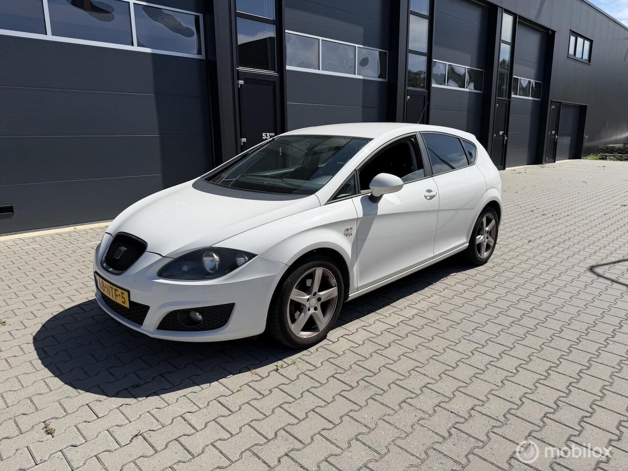 SEAT Leon - 1.2 TSI Sport 1.2 TSI Sport - AutoWereld.nl