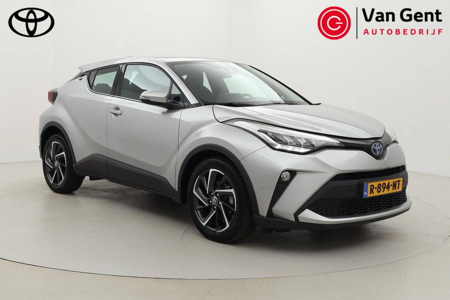 Toyota C-HR - 1.8 Hybrid Dynamic | Apple Carplay / Android Auto | Keyless | Adaptive Cruise | Clima | Pa - AutoWereld.nl