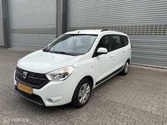 Dacia Lodgy - 1.2 TCe Lauréate 5p*NAVI*CRUISE*P-SENS